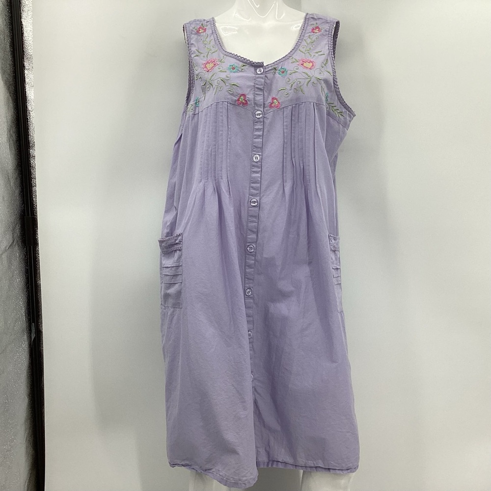 *** Collections Etc. Cotton Embroidered Lavender *** XXL